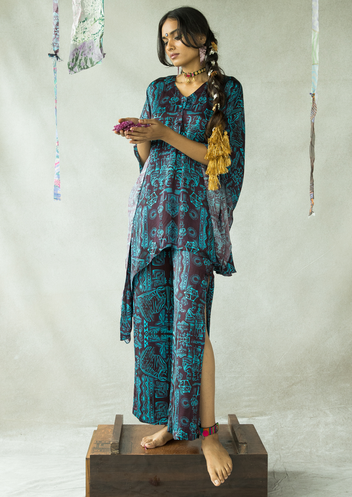 BIJLEE KAFTAN TOP